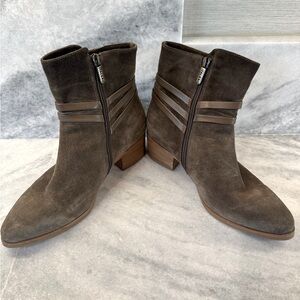 Italeau Donata waterproof suede ankle boot Italy 39.5